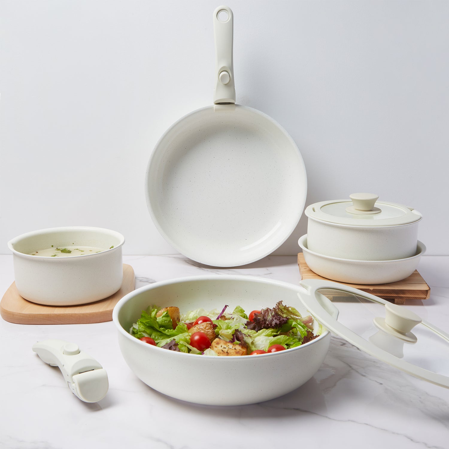Bazova Ceramic Nonstick 17-PC Cookware Set with Detachable Handles